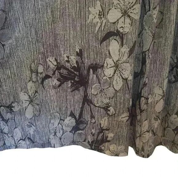 Timeson Women's Gray Poly/Spandex Floral Relaxed Fit Top NEW - Picture 6 of 14